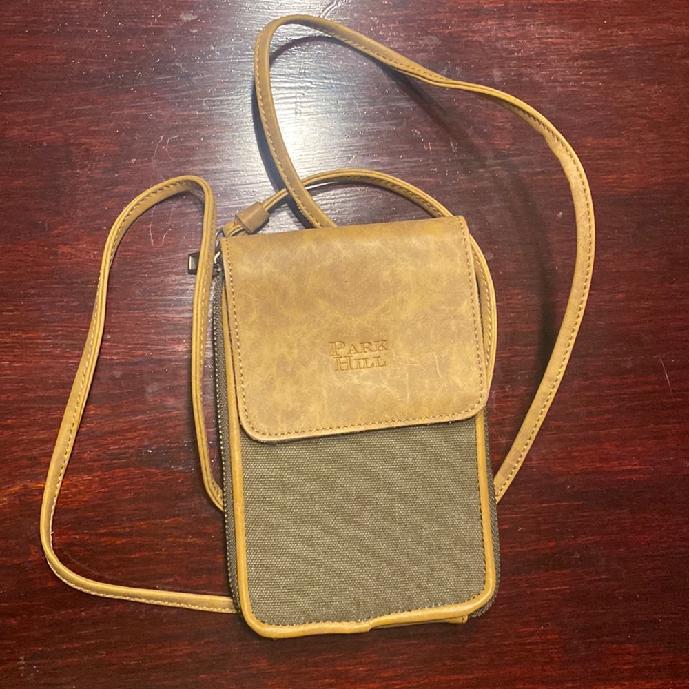 Park Hill Travel Bag